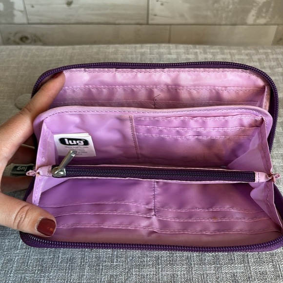 Lug VGC Quilted Wallet - Picture 5 of 7